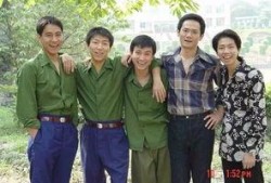 与青春有关的日子在线观看免费,重温青春岁月，共赴时光之旅
