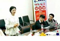 深圳医院冯女士爆料新闻,揭露医疗行业潜规则内幕